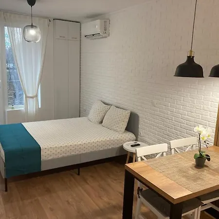Διαμέρισμα White Studio 1 Μπουργκάς